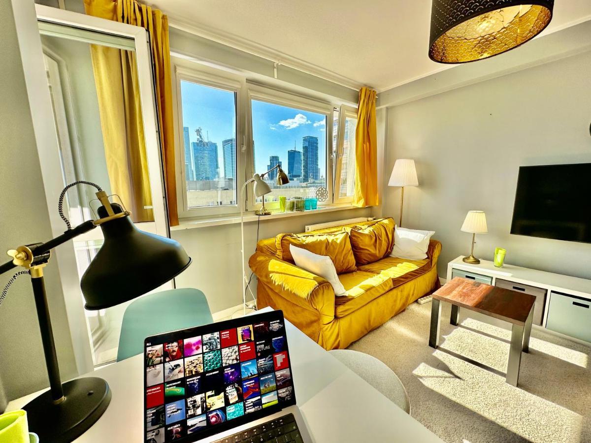 Gold 2 King Size Bed, Metro X2 Free Wifi, 50'Tv Netflix, Hbo, Appletv+ Apartment Warsaw Exterior photo