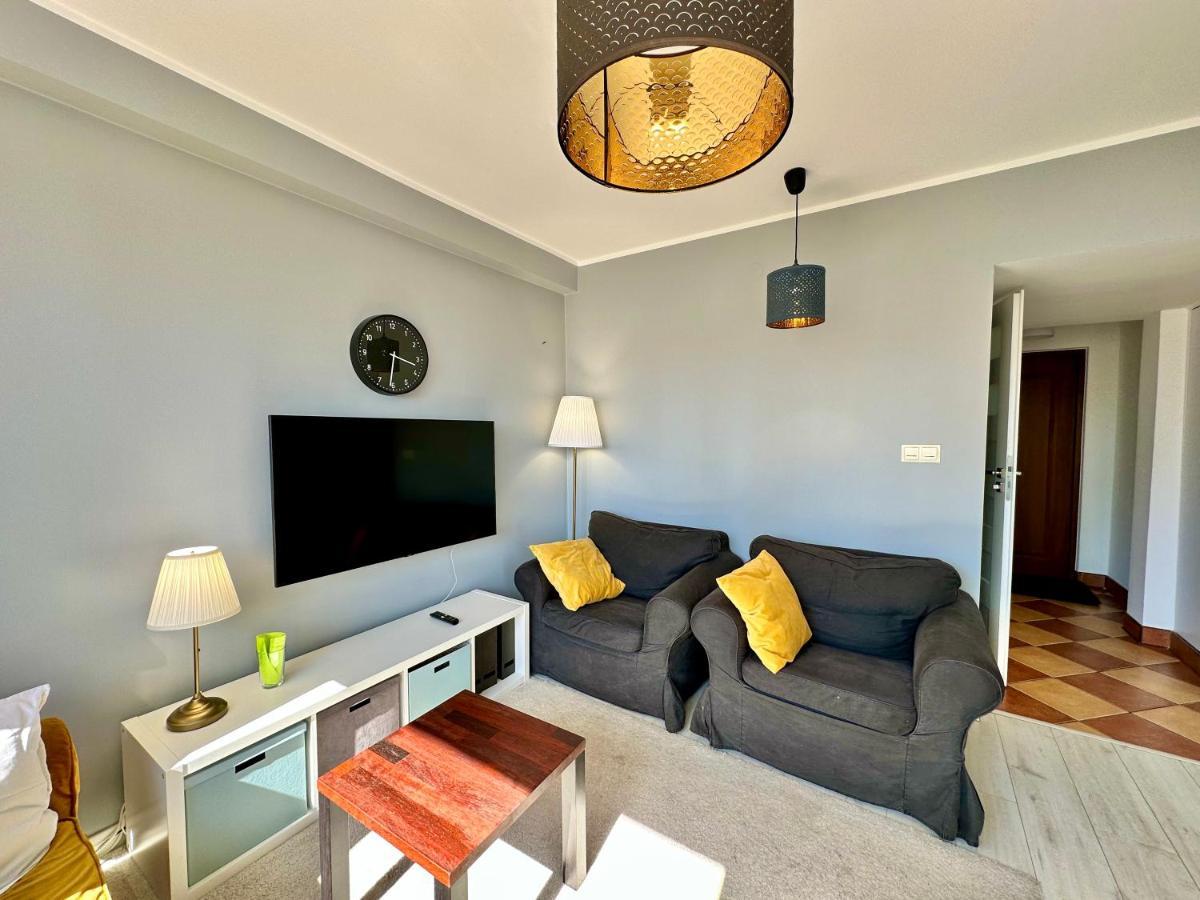 Gold 2 King Size Bed, Metro X2 Free Wifi, 50'Tv Netflix, Hbo, Appletv+ Apartment Warsaw Exterior photo