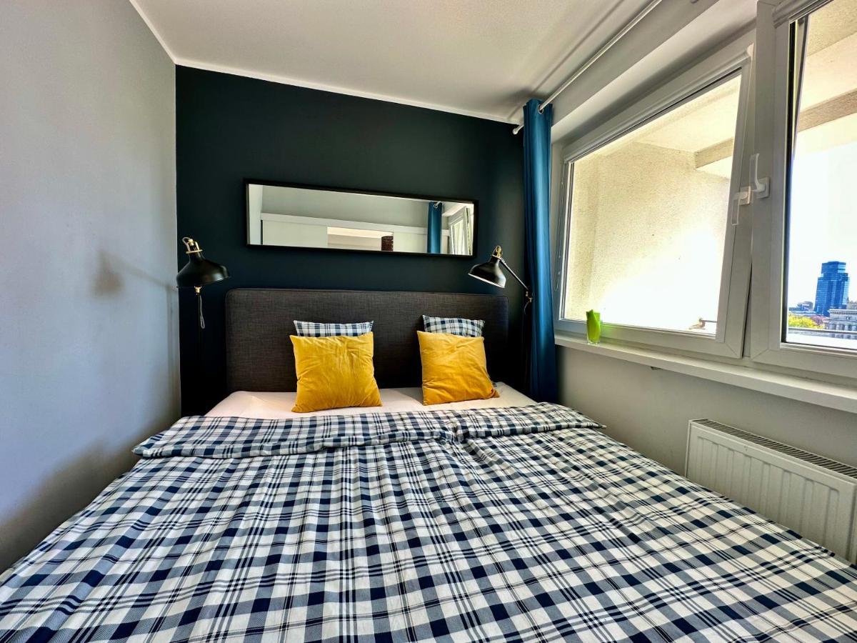 Gold 2 King Size Bed, Metro X2 Free Wifi, 50'Tv Netflix, Hbo, Appletv+ Apartment Warsaw Exterior photo